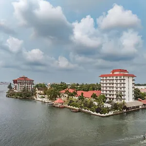 Taj Malabar & Spa, Cochin. 5* Kochi