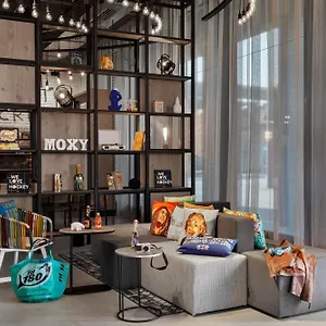 Moxy Expo *** Βέρνη